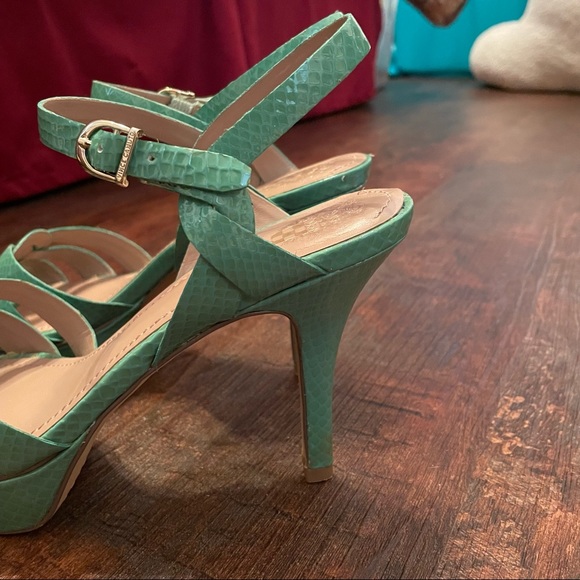 Vince Camuto Toledo Mojito Snake Patent Heels - Picture 6 of 9
